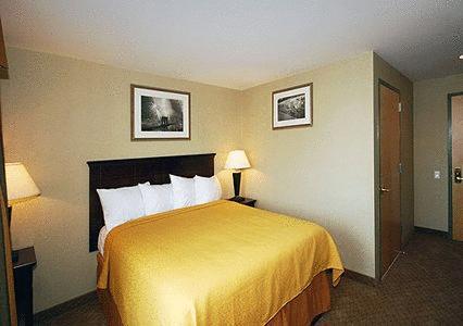 Quality Inn Jamaica Airtrain Ню Йорк Стая снимка