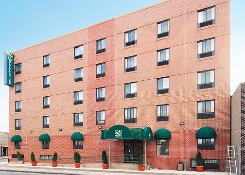 Quality Inn Jamaica Airtrain Ню Йорк Екстериор снимка